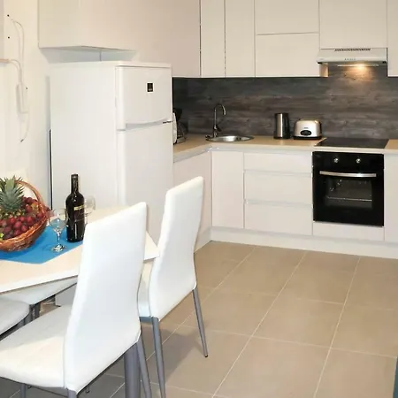 Vera Apartahotel Trogir