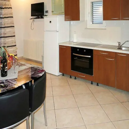 Vera Apartahotel Trogir